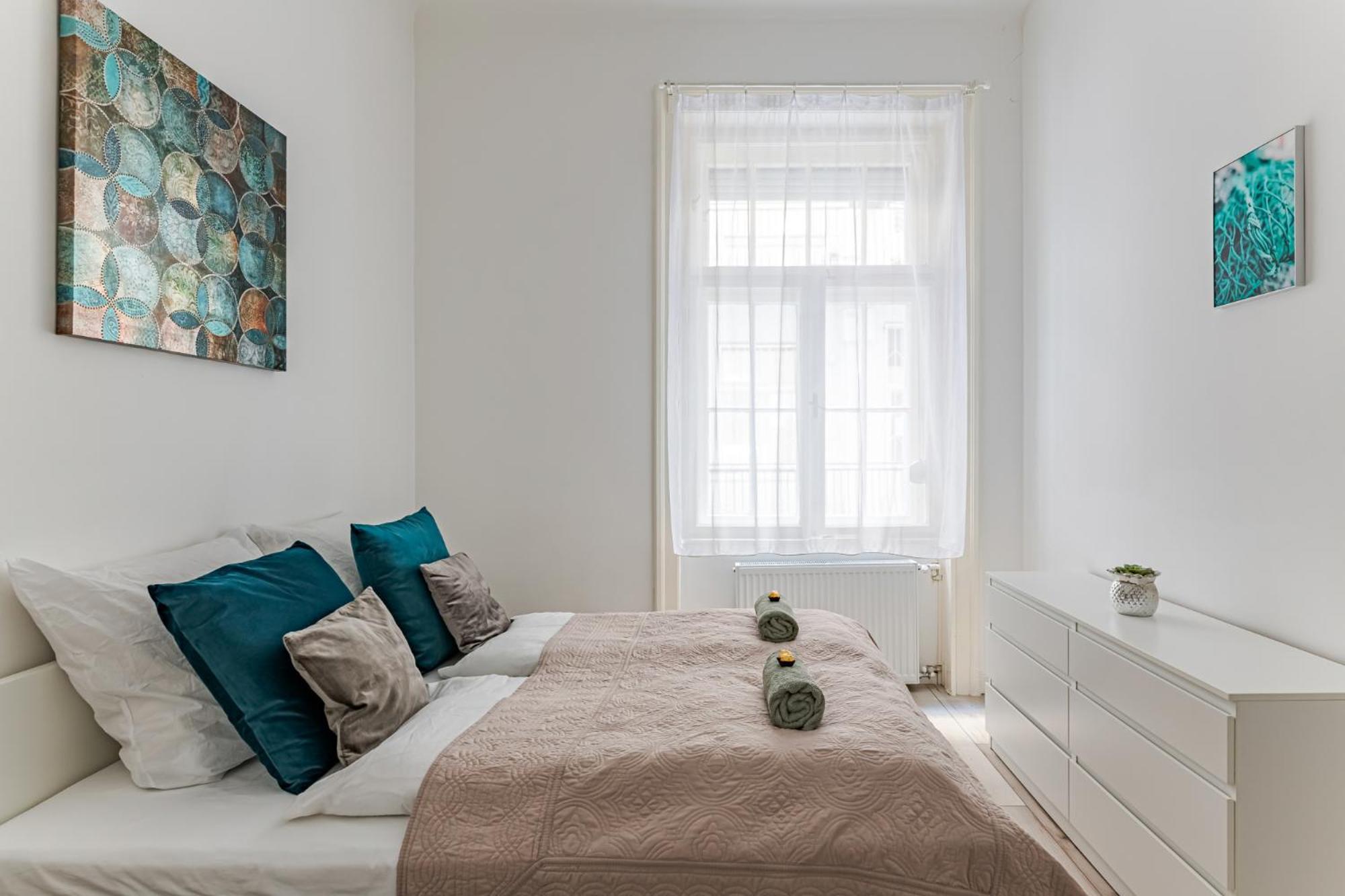 Danubegreen Bright Two Bedroom Near Margaret Island Apartment